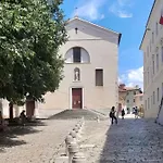 Eli I Val